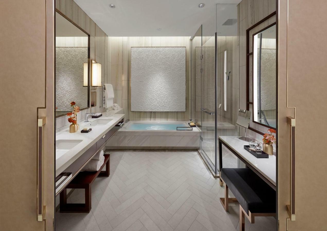 Mandarin Oriental Wangfujing, Hotel 5*